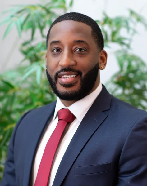 Jovaun Abraham, Agent